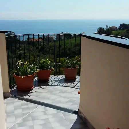 Copacabana Vista Mare E Parking * Sanremo